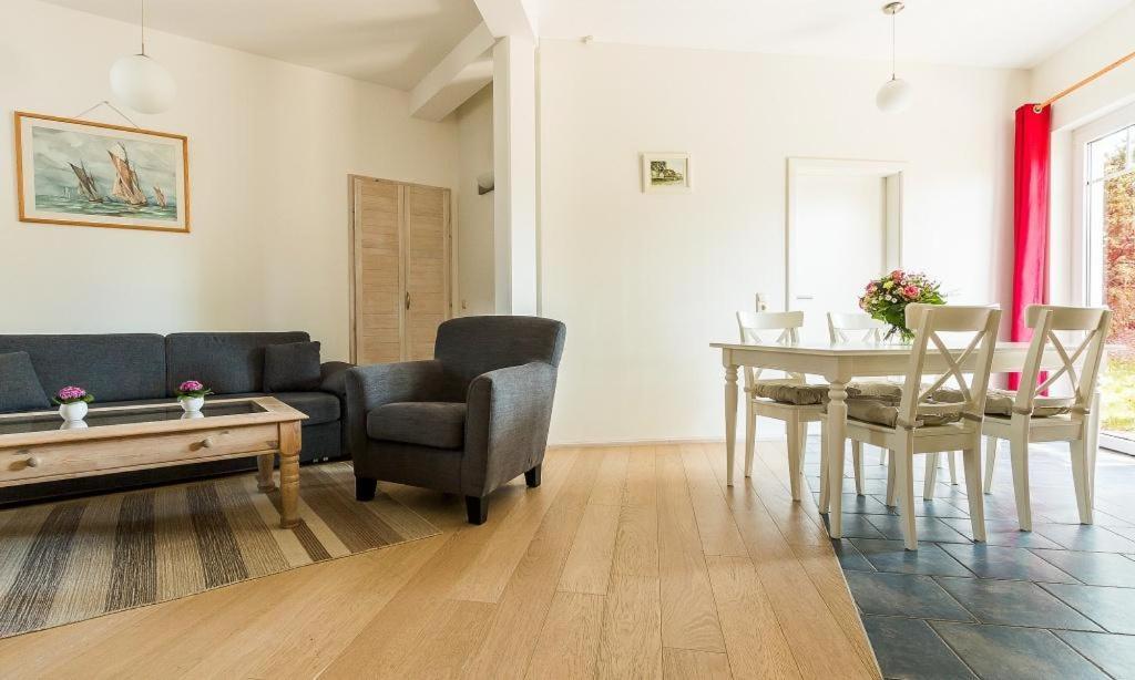 Haus Michel 01 Lejlighed Born Eksteriør billede